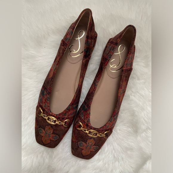 New! Sam Edelman Tapestry Flats - Picture 1 of 6